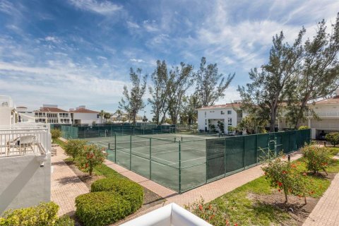 Condo in Longboat Key, Florida, 2 bedrooms  № 1784725 - photo 20