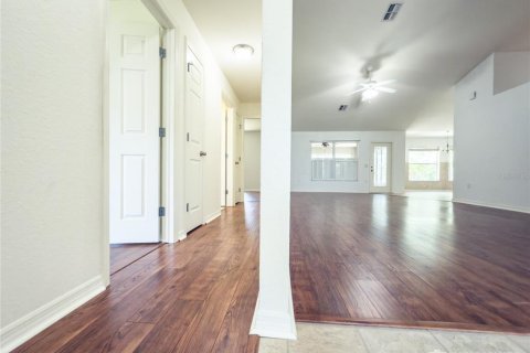 Casa en venta en Spring Hill, Florida, 4 dormitorios, 216.18 m2 № 1736993 - foto 20