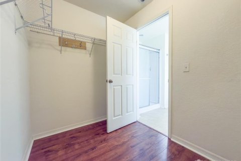 Casa en venta en Spring Hill, Florida, 4 dormitorios, 216.18 m2 № 1736993 - foto 19