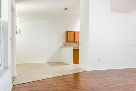 Casa en venta en Spring Hill, Florida, 4 dormitorios, 216.18 m2 № 1736993 - foto 5