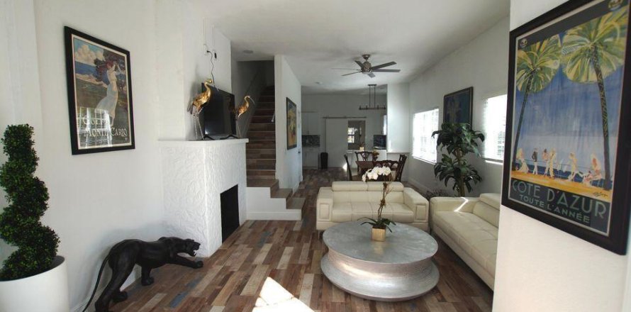 Commercial property in Boynton Beach, Florida 194.54 sq.m. № 945185