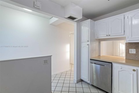 Condominio en venta en Boynton Beach, Florida, 2 dormitorios, 89.19 m2 № 1741601 - foto 12