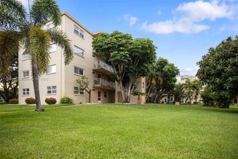 Condominio en venta en Boynton Beach, Florida, 2 dormitorios, 89.19 m2 № 1741601 - foto 24