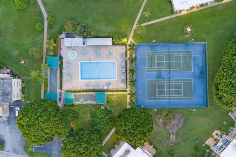 Condominio en venta en Boynton Beach, Florida, 2 dormitorios, 89.19 m2 № 1741601 - foto 28