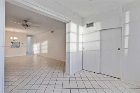 Condominio en venta en Boynton Beach, Florida, 2 dormitorios, 89.19 m2 № 1741601 - foto 7