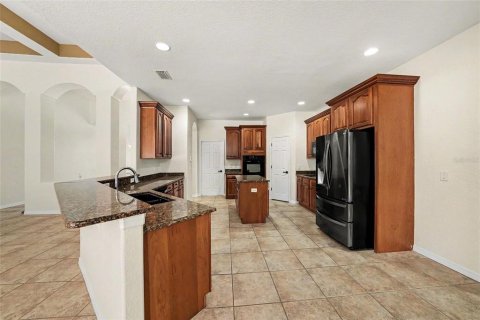 House in Odessa, Florida 6 bedrooms, 387.31 sq.m. № 2208976 - photo 13