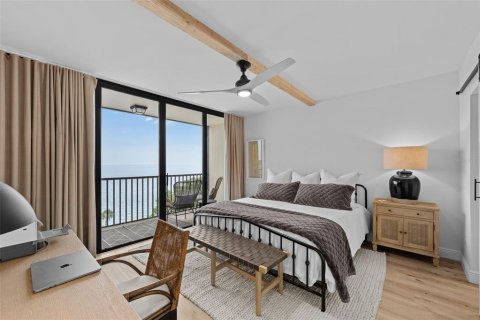 Condo in Saint Petersburg, Florida, 2 bedrooms № 2233678 - photo 28