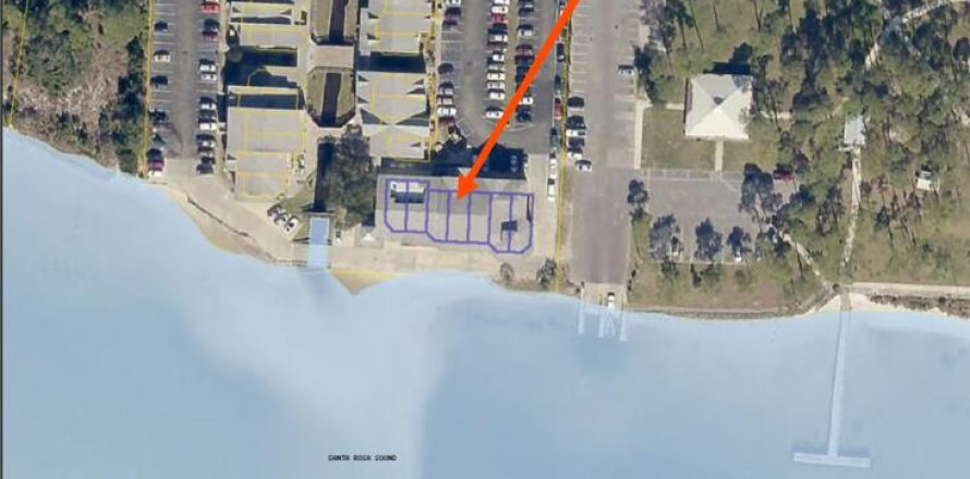 Commercial property in Fort Walton Beach, Florida № 561503