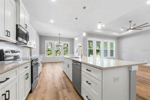 Купить виллу или дом в Лейк-Сити, Флорида 11 комнат, 195.56м2, № 2229990 - фото 5