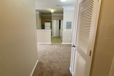 Copropriété à louer à Orlando, Floride: 2 chambres, 99.96 m2 № 2099937 - photo 2