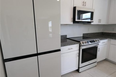 Casa en venta en Bartow, Florida, 4 dormitorios, 240.06 m2 № 1514211 - foto 13