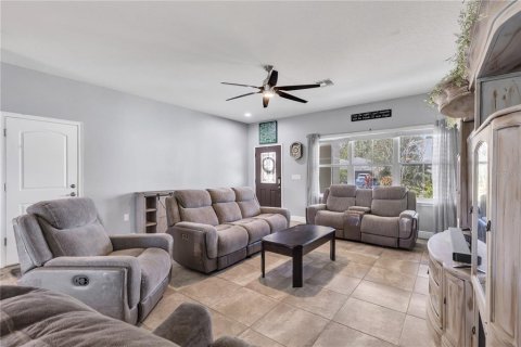 House in Port Orange, Florida 5 bedrooms, 244.15 sq.m. № 1412684 - photo 16