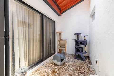Condo in Weston, Florida, 3 bedrooms  № 1699495 - photo 3