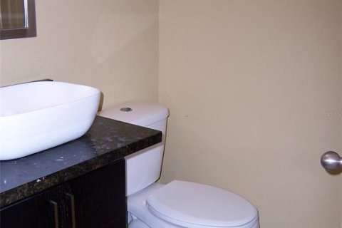 Casa en alquiler en Orlando, Florida, 4 dormitorios, 233.56 m2 № 1858205 - foto 10