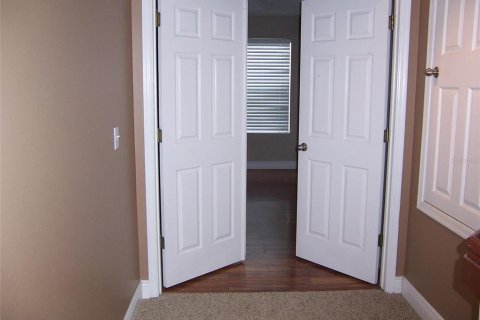 Casa en alquiler en Orlando, Florida, 4 dormitorios, 233.56 m2 № 1858205 - foto 18