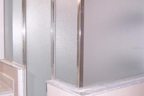 Casa en alquiler en Orlando, Florida, 4 dormitorios, 233.56 m2 № 1858205 - foto 23