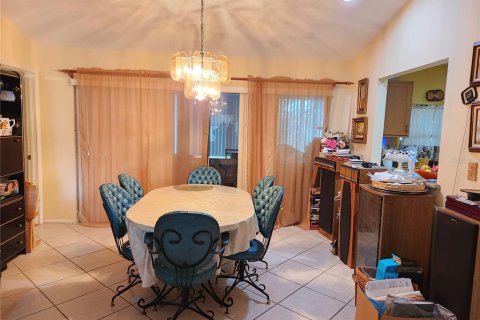 Купить виллу или дом в Киссимми, Флорида 7 комнат, 138.98м2, № 2143342 - фото 7