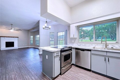 Villa ou maison à vendre à Lakeland, Floride: 4 chambres, 242.66 m2 № 1917702 - photo 25