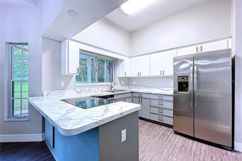 Villa ou maison à vendre à Lakeland, Floride: 4 chambres, 242.66 m2 № 1917702 - photo 21