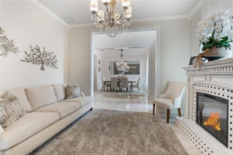 Купить виллу или дом в Уинтер-Гарден, Флорида 3 комнаты, 521.46м2, № 1555081 - фото 9