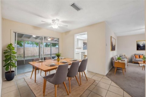 Casa en venta en Spring Hill, Florida, 3 dormitorios, 123.28 m2 № 1613382 - foto 7