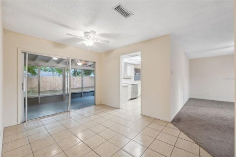 Casa en venta en Spring Hill, Florida, 3 dormitorios, 123.28 m2 № 1613382 - foto 8