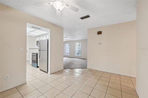 Casa en venta en Spring Hill, Florida, 3 dormitorios, 123.28 m2 № 1613382 - foto 9