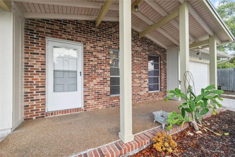 Casa en venta en Spring Hill, Florida, 3 dormitorios, 123.28 m2 № 1613382 - foto 3