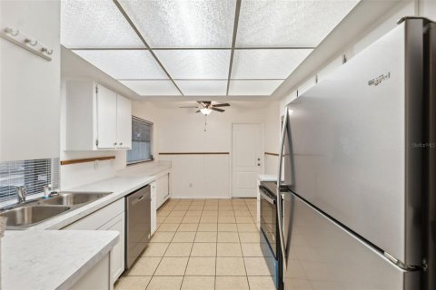 Casa en venta en Spring Hill, Florida, 3 dormitorios, 123.28 m2 № 1613382 - foto 11