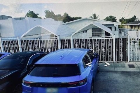 Коммерческая недвижимость в Майами, Флорида 222.04м2 № 2063347