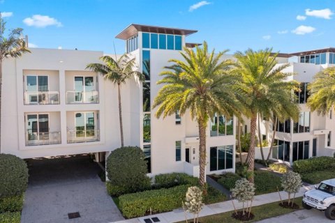 Touwnhouse à Lauderdale-by-the-Sea, Floride 4 chambres, 277.31 m2 № 2084676