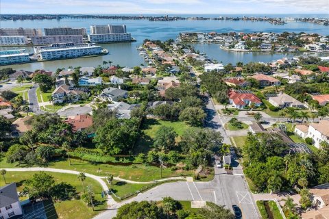Terreno en venta en Saint Petersburg, Florida № 1950194 - foto 24