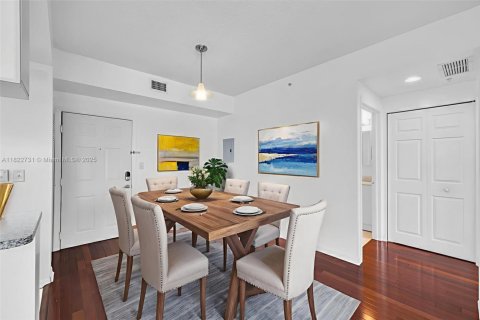 Condo in Miami, Florida, 1 bedroom  № 1814073 - photo 14