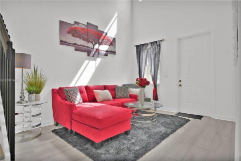 Adosado en venta en Homestead, Florida, 3 dormitorios, 158.31 m2 № 2066896 - foto 7