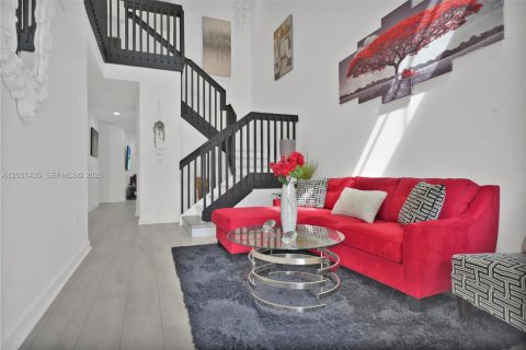 Adosado en Homestead, Florida 3 dormitorios, 158.31 m2 № 2066896