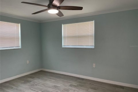 House in Holiday, Florida 2 bedrooms, 121.89 sq.m. № 1749656 - photo 14