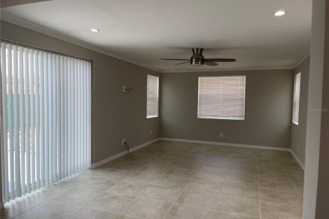House in Holiday, Florida 2 bedrooms, 121.89 sq.m. № 1749656 - photo 11