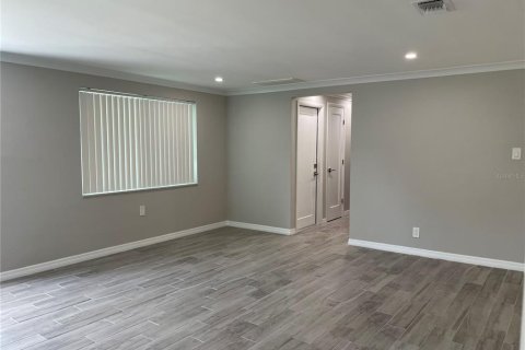 House in Holiday, Florida 2 bedrooms, 121.89 sq.m. № 1749656 - photo 7