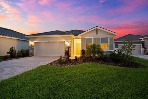 House in Bradenton, Florida 4 bedrooms, 188.96 sq.m. № 1759825 - photo 3