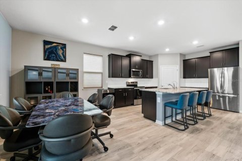 House in Bradenton, Florida 4 bedrooms, 188.96 sq.m. № 1759825 - photo 27