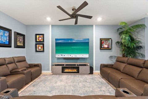 House in Bradenton, Florida 4 bedrooms, 188.96 sq.m. № 1759825 - photo 23