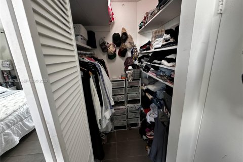 Купить кондоминиум в Майами, Флорида 2 спальни, 91.97м2, № 2024455 - фото 16