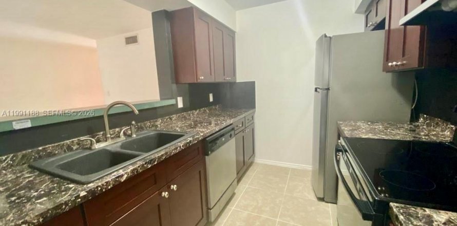 Apartamento en Oakland Park, Florida 1 dormitorio, 77.48 m2 № 2057456