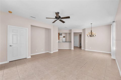 Villa ou maison à louer à Apollo Beach, Floride: 2 chambres, 150.13 m2 № 2167504 - photo 9
