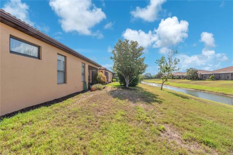 Villa ou maison à louer à Apollo Beach, Floride: 2 chambres, 150.13 m2 № 2167504 - photo 7