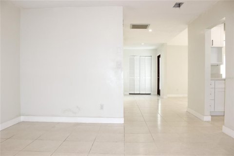 Casa en venta en Largo, Florida, 3 dormitorios, 139.35 m2 № 1888513 - foto 23