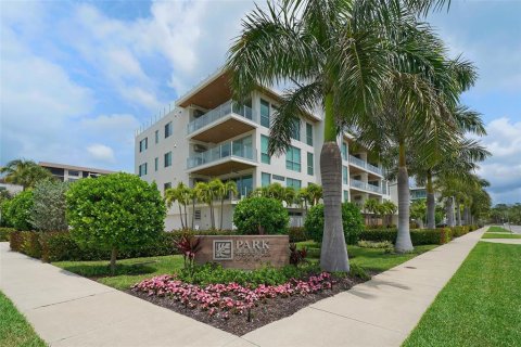 Condo in Sarasota, Florida, 3 bedrooms  № 1516888 - photo 5