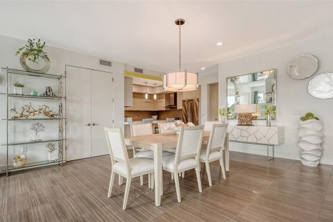 Condo in Sarasota, Florida, 3 bedrooms  № 1516888 - photo 18