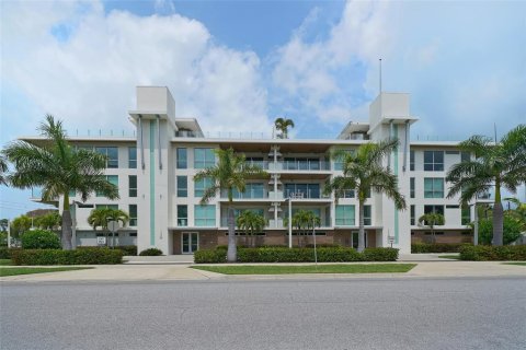 Condo in Sarasota, Florida, 3 bedrooms  № 1516888 - photo 7