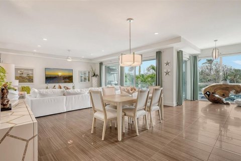 Condo in Sarasota, Florida, 3 bedrooms  № 1516888 - photo 12